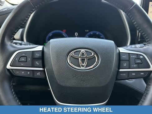 Used 2023 Toyota Highlander Limited AWD/4WD image 26