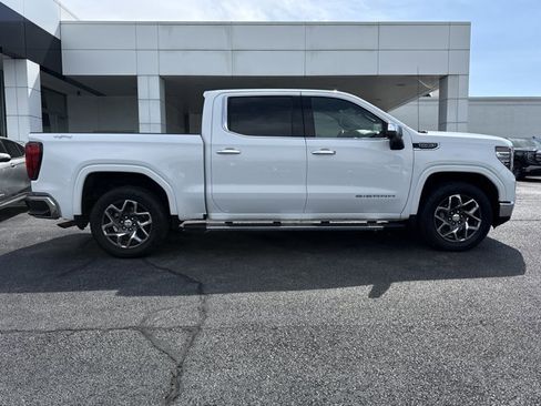 Used 2025 GMC Sierra 1500 SLT w/ SLT Premium Plus Package AWD/4WD image 2