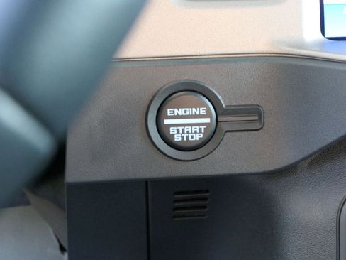 Used 2025 Ford Bronco Outer Banks w/ Sasquatch Package image 20