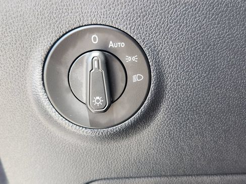 Certified 2024 Volkswagen Taos SE AWD/4WD image 24