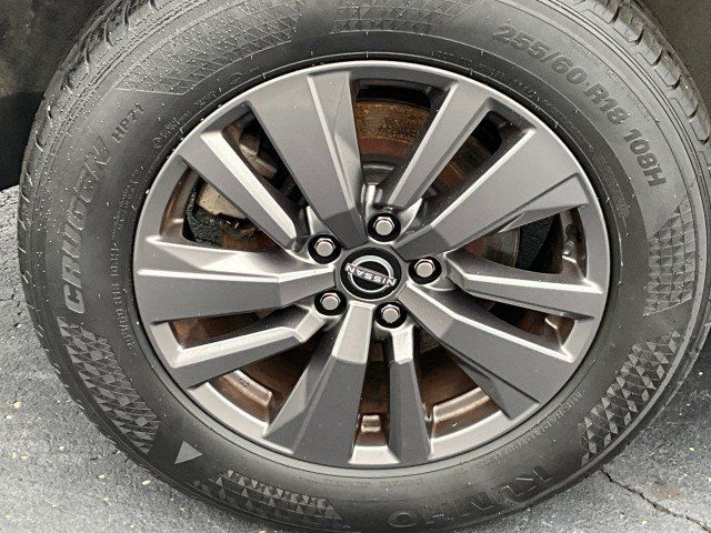 Used 2023 Nissan Pathfinder SV FWD image 9