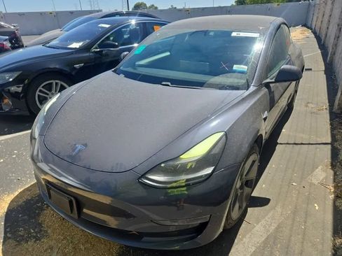 Used 2021 Tesla Model 3 Long Range AWD/4WD image 2