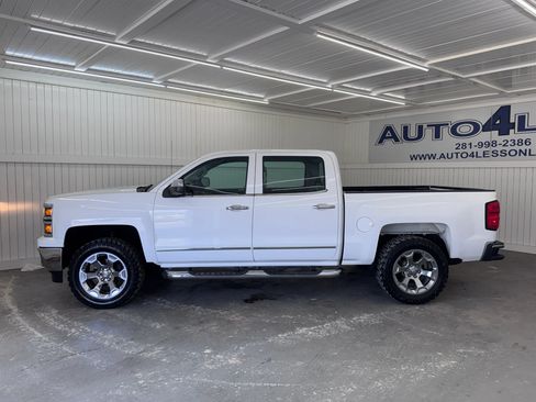 Used 2015 Chevrolet Silverado 1500 W/T RWD image 8