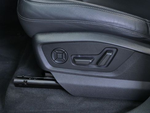 Used 2023 Audi Q8 Premium Plus w/ Premium Plus Package AWD/4WD image 18