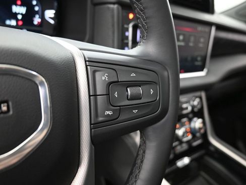 Used 2023 GMC Yukon Denali image 30