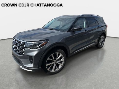 Used 2025 Ford Explorer Platinum w/ Ultimate Package image 1