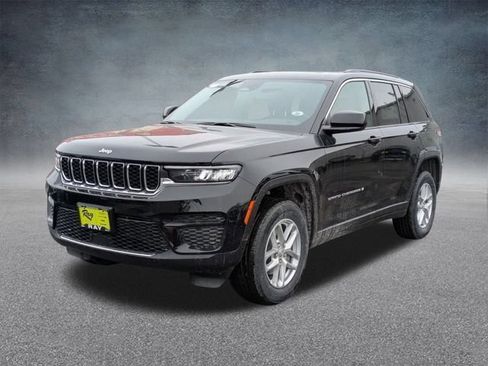 New 2026 Jeep Grand Cherokee Laredo X AWD/4WD image 10