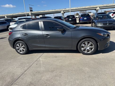 Used 2015 MAZDA MAZDA3 i Sport image 4
