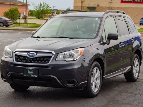 Used 2015 Subaru Forester 2.5i Premium AWD/4WD image 3
