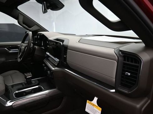 New 2026 Chevrolet Silverado 1500 LTZ w/ LTZ Convenience Package II image 37