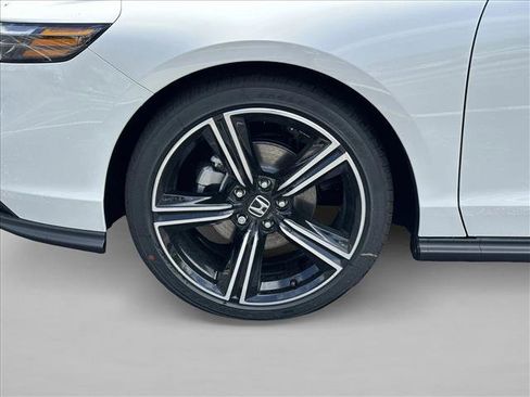 New 2026 Honda Accord SE image 10