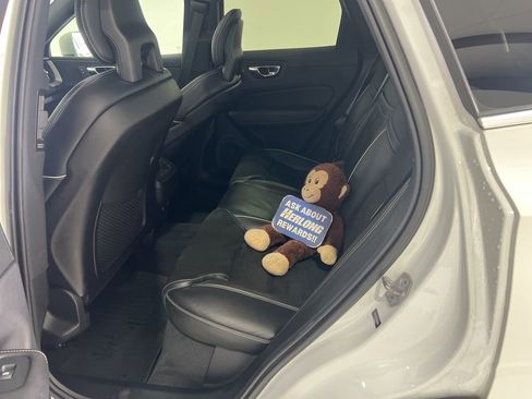 Used 2018 Volvo XC60 T6 R-Design w/ Convenience Package image 22