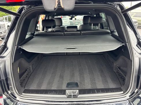Used 2023 Mercedes-Benz GLB 250 4MATIC image 31