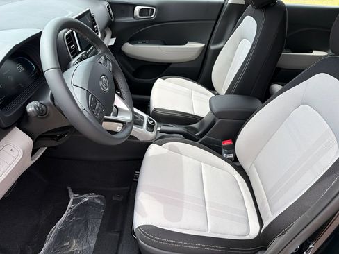 New 2026 Hyundai Venue SEL FWD image 10