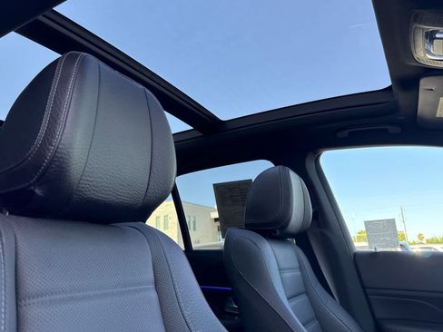 Certified 2024 Mercedes-Benz GLE 450 4MATIC image 16