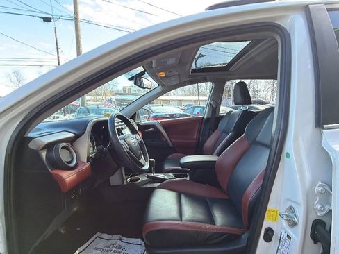 Used 2013 Toyota RAV4 Limited image 12