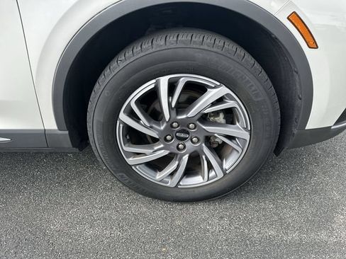 Used 2023 Lincoln Corsair AWD w/ Equipment Group 101A image 20