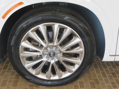 Used 2020 Hyundai Palisade Limited FWD image 7
