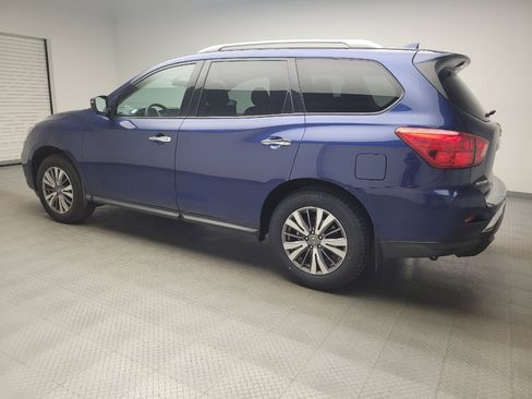 Used 2020 Nissan Pathfinder S AWD/4WD image 3