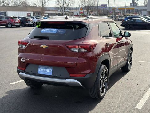 Certified 2025 Chevrolet TrailBlazer LT w/ LT Cold Weather Package image 19