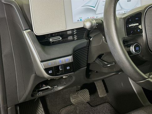 Used 2024 Hyundai Ioniq 5 SEL RWD image 17