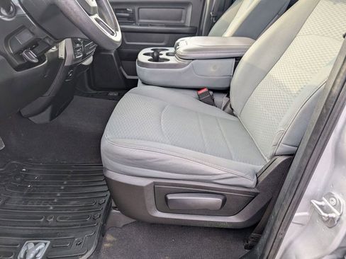 Used 2018 RAM 1500 Express w/ Popular Equipment Group image 20