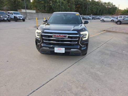 Used 2025 GMC Terrain Elevation AWD/4WD image 5