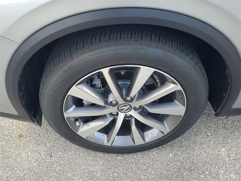 Used 2025 Acura MDX w/ Technology Package image 4