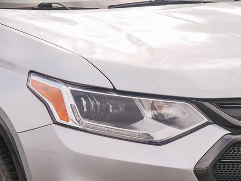 Used 2019 Chevrolet Traverse Premier w/ Redline Edition image 4