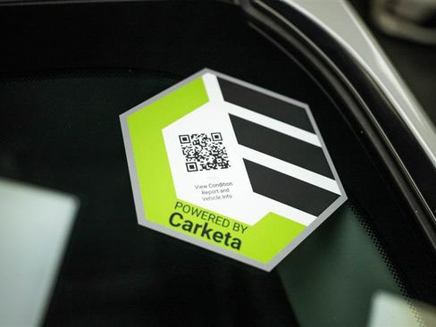 Used 2021 Toyota Sienna Limited image 27