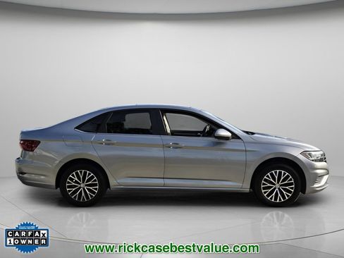 Used 2020 Volkswagen Jetta SE FWD image 5