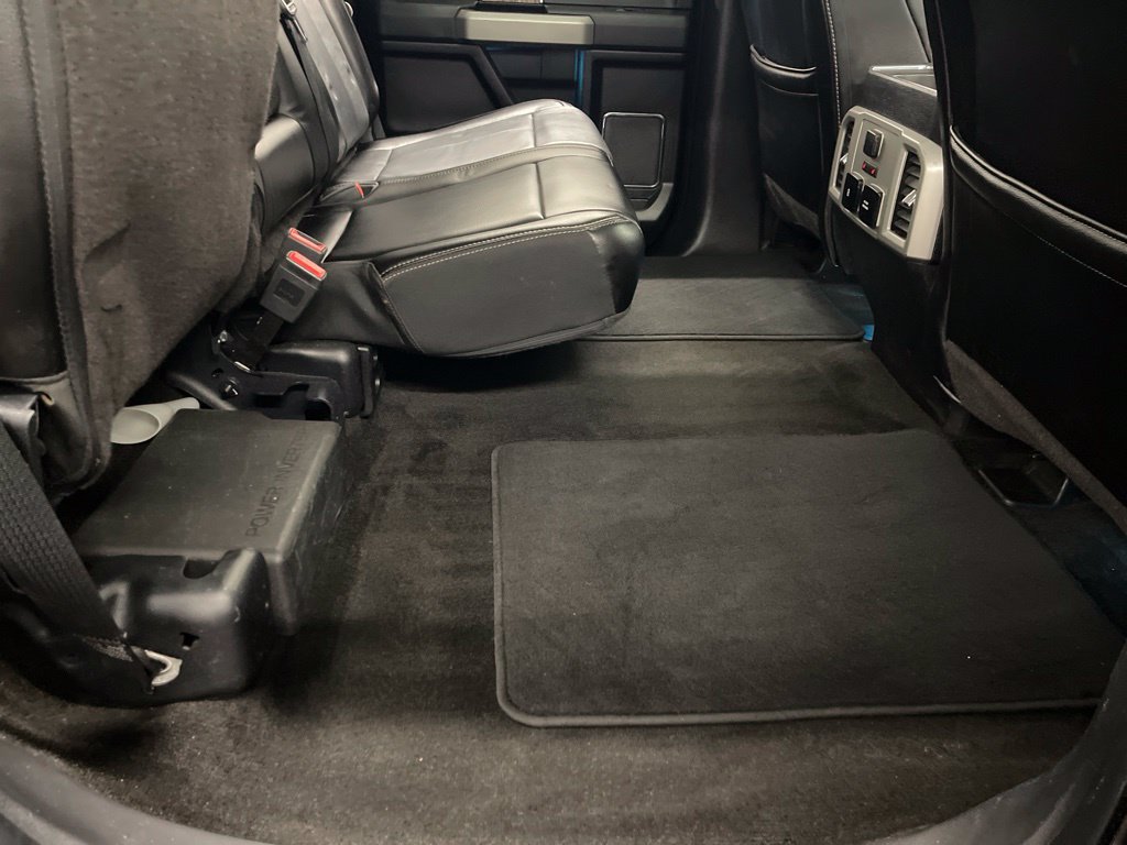 Used 2018 Ford F150 Lariat w/ Equipment Group 502A Luxury AWD/4WD image 18