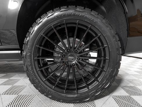 Used 2026 GMC Yukon XL Denali Ultimate w/ LPO, Floor Liner Package AWD/4WD image 35