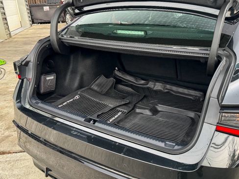 Used 2024 Lexus IS 350 F Sport image 18