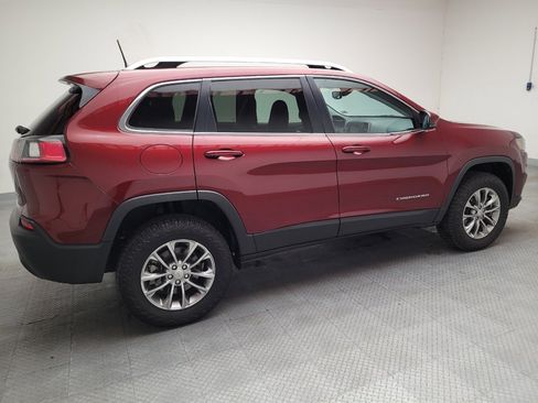 Used 2019 Jeep Cherokee Latitude Plus w/ Comfort/Convenience Group AWD/4WD image 10