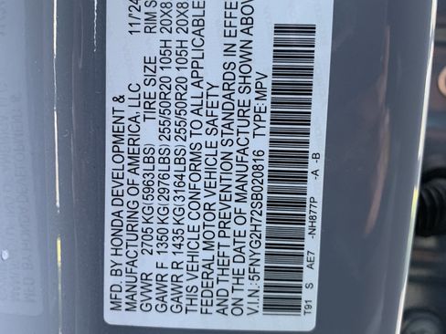 Used 2025 Honda Pilot Touring image 36