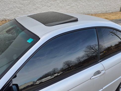 Used 2005 BMW 330Ci Coupe image 14