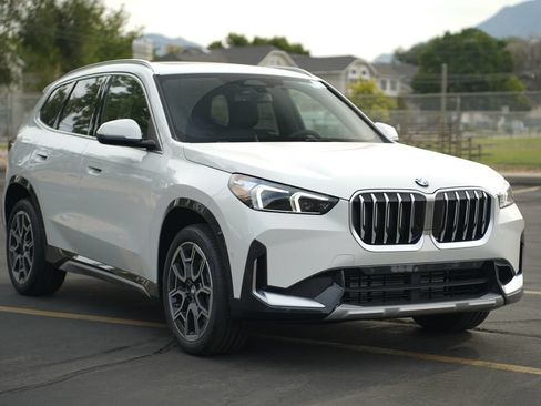 New 2026 BMW X1 xDrive28i w/ Convenience Package AWD/4WD image 7