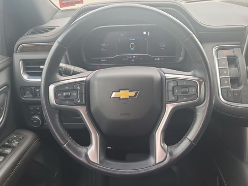 Used 2023 Chevrolet Tahoe Premier AWD/4WD image 22