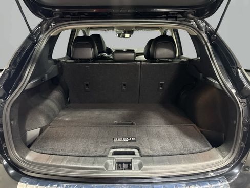 Used 2022 Nissan Rogue Sport SL w/ Premium Package image 25