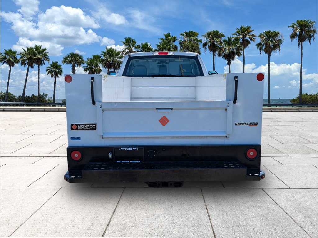 Used 2024 Ford F250 XL w/ XL Driver Assist Package RWD image 7