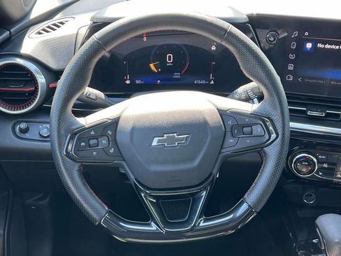 Certified 2024 Chevrolet Trax RS w/ Sunroof Package image 14