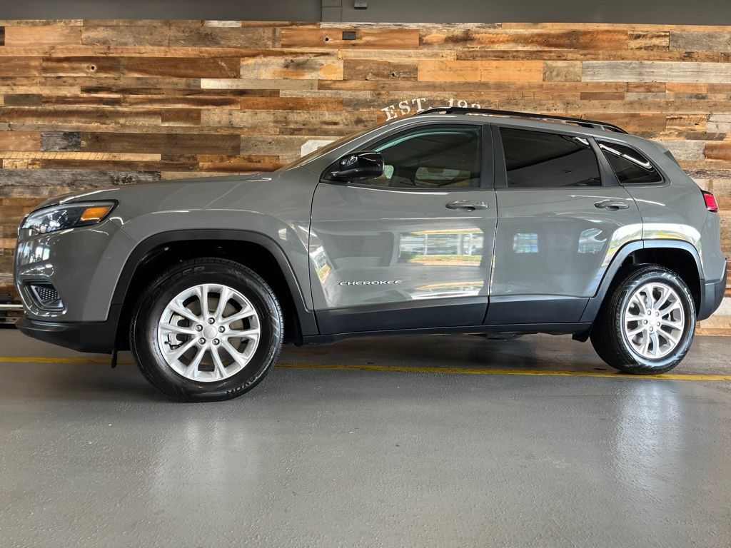 Used 2022 Jeep Cherokee Latitude Lux AWD/4WD image 18