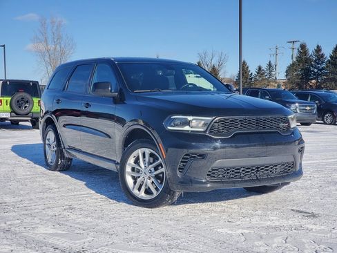 Used 2023 Dodge Durango GT image 38