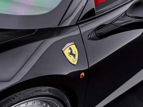 Used 2018 Ferrari 488 Spider RWD image 34