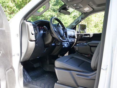 Used 2024 Chevrolet Silverado 3500 W/T w/ WT Fleet Convenience Package image 19