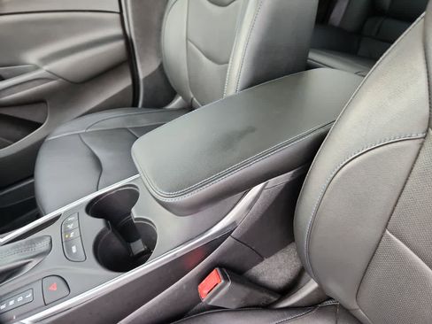 Used 2018 Chevrolet Volt Premier w/ Driver Confidence Package image 20