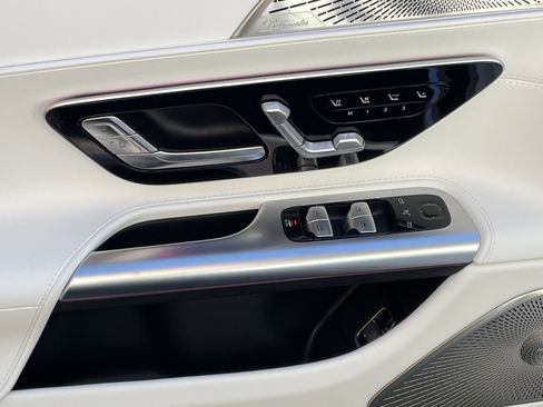 New 2026 Mercedes-Benz Maybach SL 680 image 27