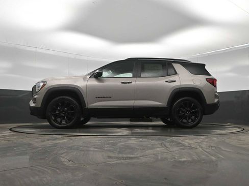 New 2026 GMC Terrain Elevation w/ Elevation Premium Package image 34