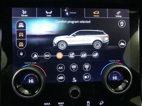 Used 2019 Land Rover Range Rover Velar R-Dynamic HSE image 17